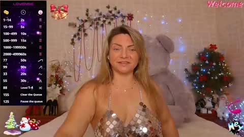Snapshot of camille_game chatting on 12.23.24 Camille Game online show from 12.23.24