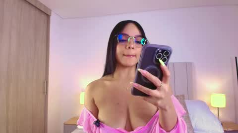Camille Lynn online show from 04.25.26