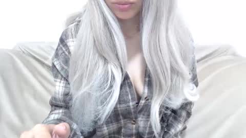 CamilleBunny online show from 04.30.26