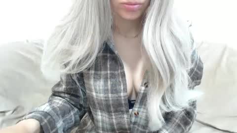 CamilleBunny online show from 05.04.26