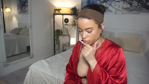 camilleeamour online show from 02.04.26