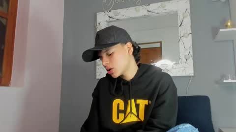 Snapshot of camillo_virgil chatting on 09.20.25 Camillo Virgil online show from 09.20.25