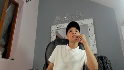 Snapshot of camillo_virgil chatting on 09.30.25 Camillo Virgil online show from 09.30.25