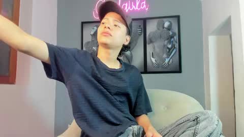 Snapshot of camillo_virgil chatting on 10.09.25 Camillo Virgil online show from 10.09.25