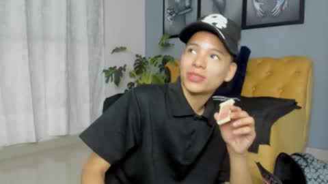 Snapshot of camillo_virgil chatting on 01.11.26 Camillo Virgil online show from 01.11.26