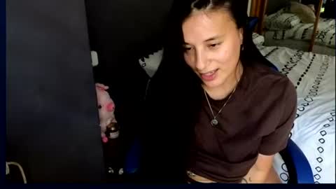 Snapshot of camilo0702 chatting on 07.21.26 Camila and Camilo online show from 07.21.26