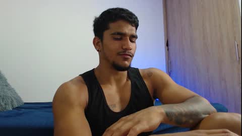 Snapshot of camilo_contre21 chatting on 12.02.25 camilo_contre21 online show from 12.02.25