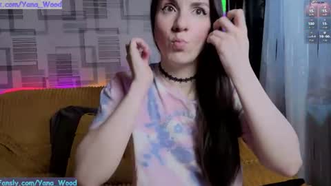 Snapshot of camkitana01 chatting on 07.19.26 Kitana online show from 07.19.26
