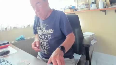 Snapshot of cammee chatting on 09.12.25 Cammee online show from 09.12.25