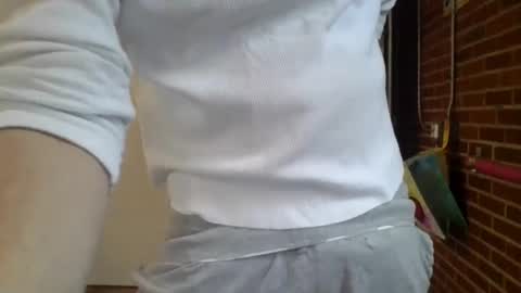 Snapshot of cammyman6900 chatting on 12.04.24 cammyman6900 online show from 12.04.24