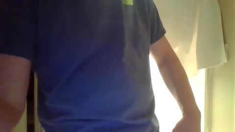 Snapshot of cammyman6900 chatting on 01.22.25 cammyman6900 online show from 01.22.25