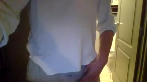 Snapshot of cammyman6900 chatting on 01.27.25 cammyman6900 online show from 01.27.25