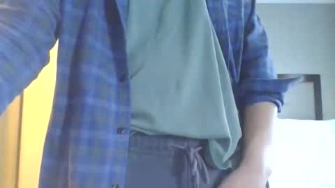 Snapshot of cammyman6900 chatting on 11.01.25 cammyman6900 online show from 11.01.25