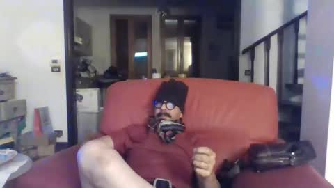 Snapshot of camomilla72 chatting on 09.20.25 Cristian online show from 09.20.25