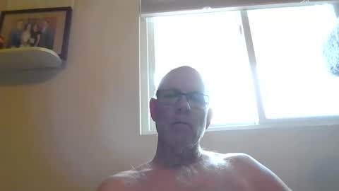 Snapshot of camperjay chatting on 01.08.26 james online show from 01.08.26