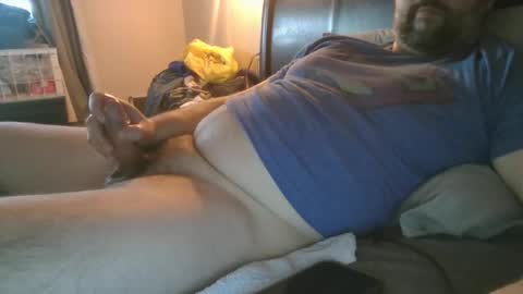 Snapshot of canadianboy88 chatting on 11.17.25 CanadianBoy88 online show from 11.17.25