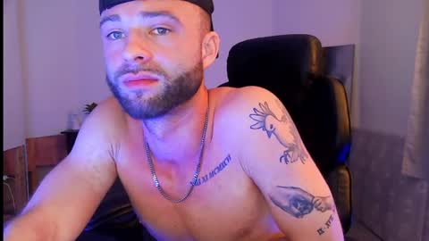 CanadianDaddy online show from 08.08.26