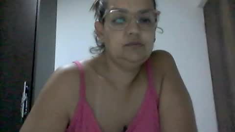 Snapshot of candela_blueberry chatting on 08.04.26 candela_blueberry online show from 08.04.26