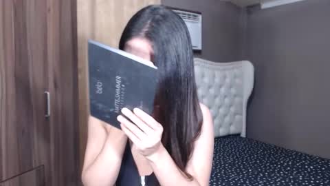 Snapshot of candice_beloved chatting on 02.25.25 Mathy online show from 02.25.25