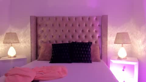 Candie  online show from 02.11.26