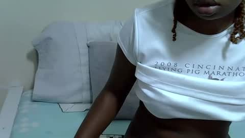 candiemaya online show from 10.11.25