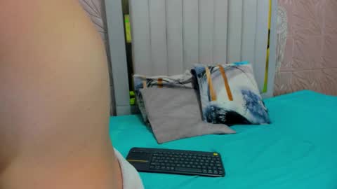 candise online show from 11.04.25