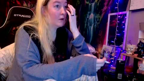 Snapshot of candismiths chatting on 06.15.26 Candi online show from 06.15.26