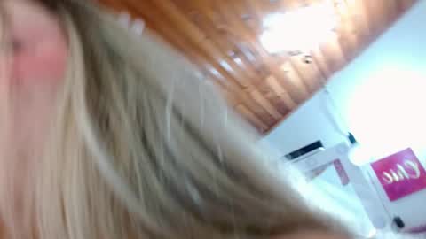 Snapshot of candy__hot___ chatting on 12.03.24 celeste villa online show from 12.03.24