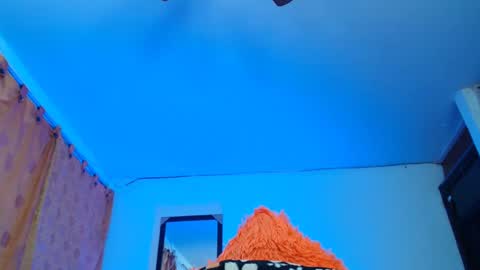 Snapshot of candy_cumyy1 chatting on 03.10.25 candy_cumyy1 online show from 03.10.25