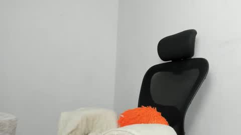 Snapshot of candy_cumyy1 chatting on 09.25.25 candy_cumyy1 online show from 09.25.25