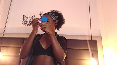 CANDY LOVE  DANNA online show from 12.19.25