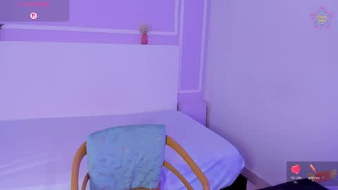 Snapshot of candy_lux301 chatting on 01.09.26 candy_lux301 online show from 01.09.26