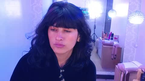 Snapshot of candy_lux_ chatting on 01.11.25 Candy online show from 01.11.25