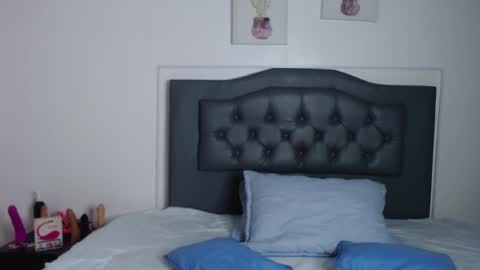 Snapshot of candy_lux_ chatting on 02.24.25 Candy online show from 02.24.25