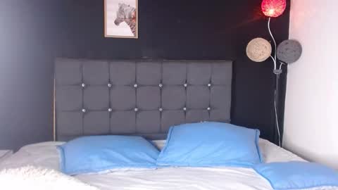 Snapshot of candy_lux_ chatting on 09.09.25 Candy online show from 09.09.25