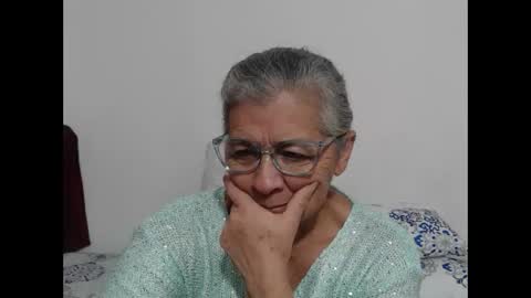 Snapshot of candy_mature_ chatting on 06.08.26 candy online show from 06.08.26
