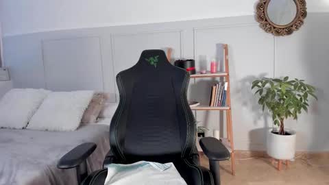 Snapshot of candy_sheryl chatting on 01.11.26 Naty online show from 01.11.26