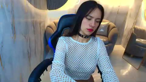 Snapshot of candy_sky_r chatting on 07.16.26 Candy online show from 07.16.26