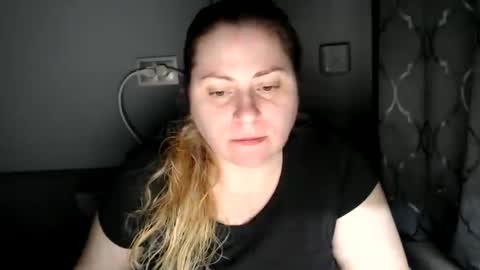 Laura online show from 09.27.25