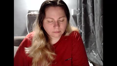 Laura online show from 06.05.26