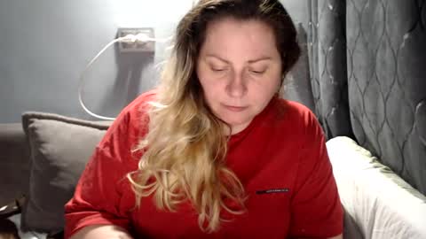Laura online show from 06.15.26