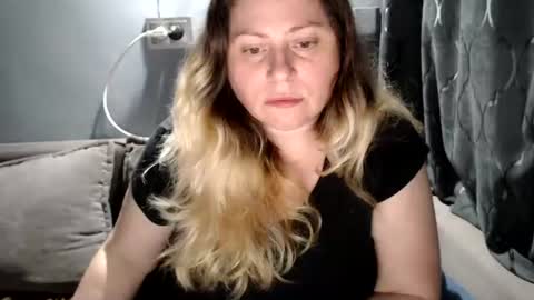 Laura online show from 07.14.26