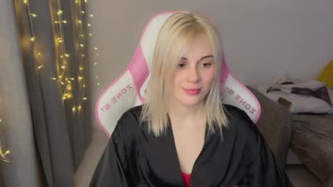 Snapshot of candyhannah chatting on 02.15.26 You can call me HH online show from 02.15.26