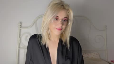 Snapshot of candyhannah chatting on 02.20.26 You can call me HH online show from 02.20.26