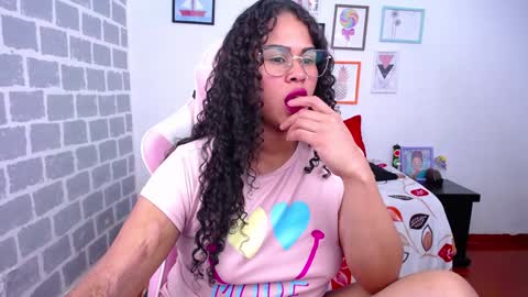 Karen online show from 12.19.24