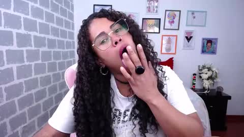 Karen online show from 03.11.25