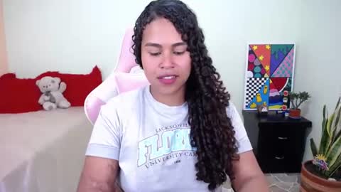 Snapshot of candyhot_sex chatting on 06.15.26 Karen online show from 06.15.26