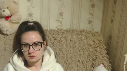 Snapshot of candylady13 chatting on 02.16.25 say meow and send tips  online show from 02.16.25