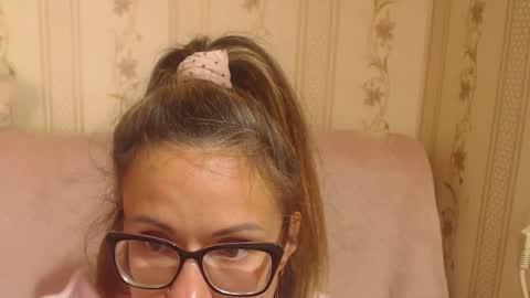 Snapshot of candylady13 chatting on 09.25.25 say meow and send tips  online show from 09.25.25
