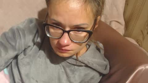 Snapshot of candylady13 chatting on 09.28.25 say meow and send tips  online show from 09.28.25